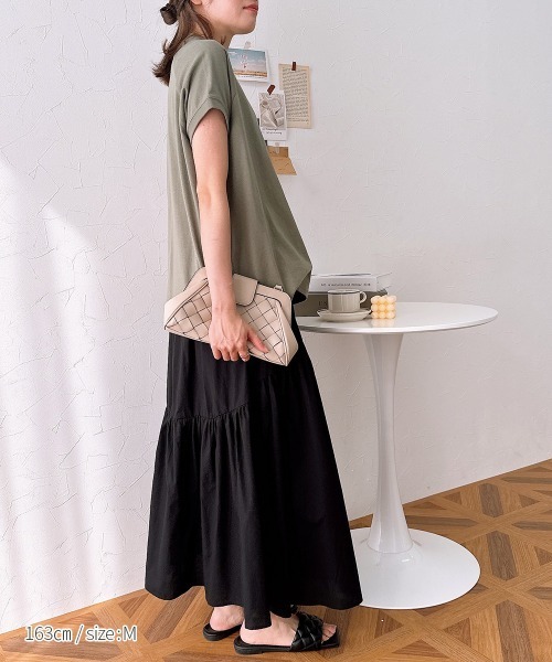 nissen（ニッセン）の「綿ローン　ドロストラウンド切替スカート（スカート・レディース・ブラック/ロイヤルブルー・M/L/LL）」の7枚目の写真