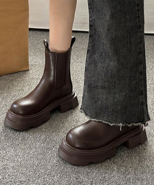 Miniministore(ミニミニストア)の「サイドゴアブーツ ショートブーツ 厚底(ブーツ・レディース・ブラウン/ブラック・22.5cm/24.5cm/23.0cm/24.0cm/25.0cm/23.5cm)」の10枚目の写真