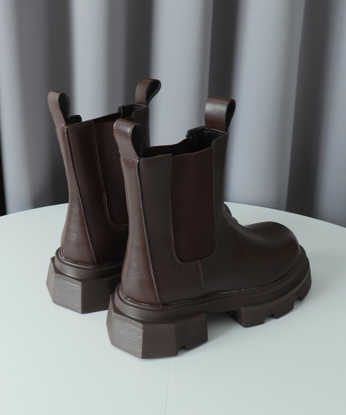 Miniministore(ミニミニストア)の「サイドゴアブーツ ショートブーツ 厚底(ブーツ・レディース・ブラウン/ブラック・22.5cm/24.5cm/23.0cm/24.0cm/25.0cm/23.5cm)」の21枚目の写真