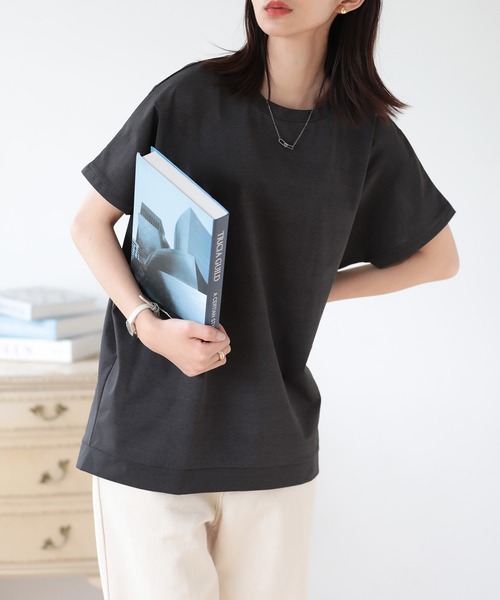 SUNFLOWER EIGHT(サンフラワーエイト)の「ドライタッチプルオーバー(Tシャツ/カットソー・レディース・グレイッシュベージュ/ホワイト/ブラック/チャコール・FREE)」の14枚目の写真