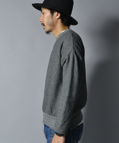 AMERICAN RAG CIE（アメリカンラグシー）の「AMERICAN RAG CIE ZIP付き裏シャギースウェット（スウェット・メンズ・チャコールグレー/トップグレー/ブルー・3/1/2）」の5枚目の写真