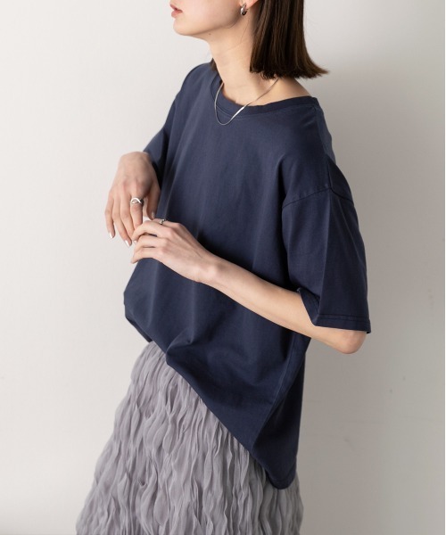 ad thie(アドティエ)の「ヴィンテージライク ピグメントTシャツ(Tシャツ/カットソー・レディース・チャコールグレー/ブルー/ネイビー/レッド・FREE)」の16枚目の写真