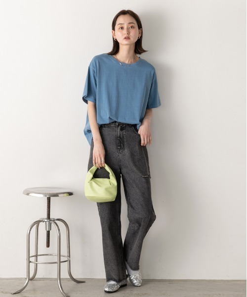 ad thie(アドティエ)の「ヴィンテージライク ピグメントTシャツ(Tシャツ/カットソー・レディース・チャコールグレー/ブルー/ネイビー/レッド・FREE)」の18枚目の写真