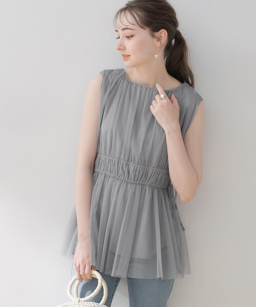 couture brooch（クチュールブローチ）の「◆【着映える透け感】チュールサイドリボンチュニック（チュニック・レディース・ライトグレー/ブラック/ブラウン系・38/42）」の7枚目の写真