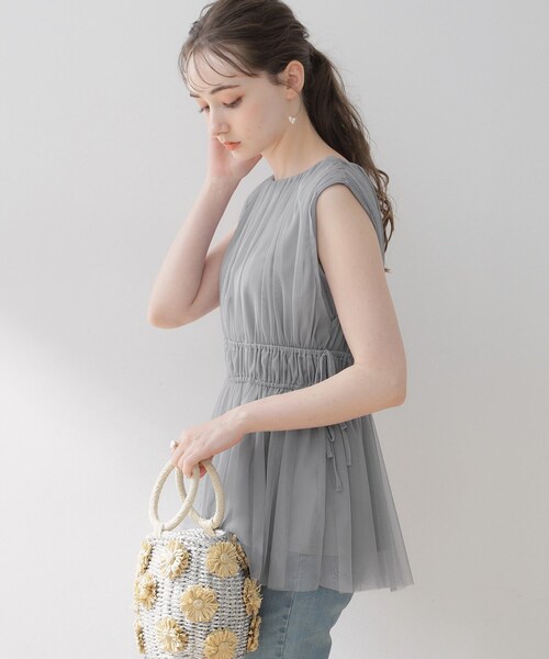 couture brooch（クチュールブローチ）の「◆【着映える透け感】チュールサイドリボンチュニック（チュニック・レディース・ライトグレー/ブラック/ブラウン系・38/42）」の9枚目の写真