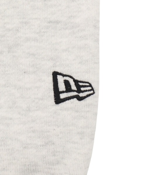 NEW ERA（ニューエラ）の「ニューエラ パーカー BoxLogoオーバーサイズ ボックスロゴ（パーカー・メンズ・ベージュ/ホワイト/ブラック/ライトグレー・M/L/XXL/S/XL）」の13枚目の写真