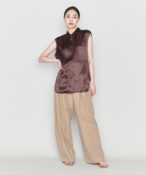 ASTRAET(アストラット)の「<ASTRAET>サテン レギュラーカラー ノースリーブブラウス②(シャツ/ブラウス・レディース・ダークブラウン/ブラウン/ネイビー・FREE)」の17枚目の写真