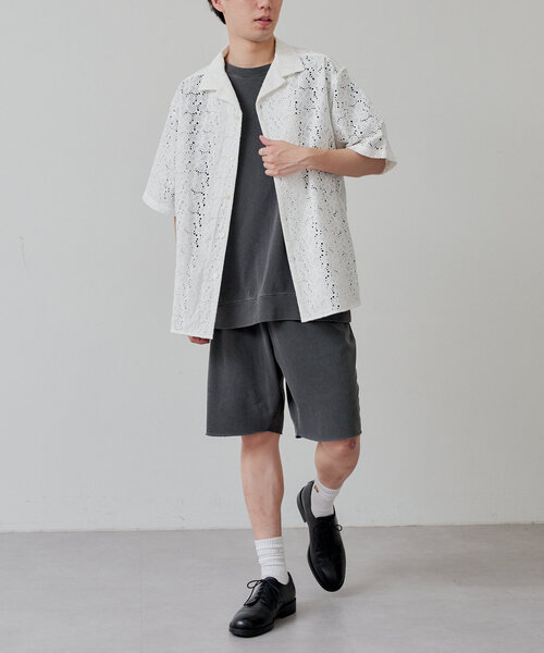 WHIMSIC（ウィムジック）の「【UNISEX】フラワーパターンレースシャツ（シャツ/ブラウス・メンズ・チャコールグレー/ホワイト・FREE）」の19枚目の写真