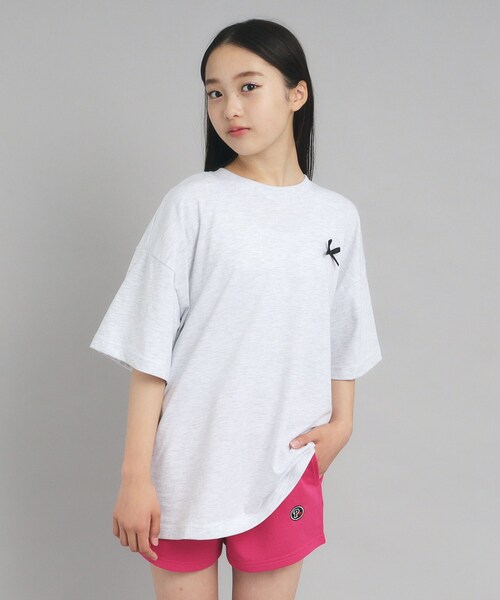 PINK-latte(ピンクラテ)の「◆【130cmあり】バックフォトプリントTシャツ(Tシャツ/カットソー・キッズ・グリーン系/ブラック/グレー/ホワイト・15 /13/14/16)」の9枚目の写真