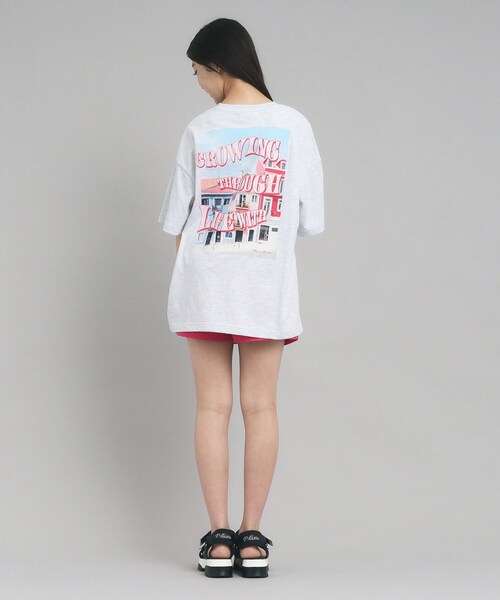 PINK-latte(ピンクラテ)の「◆【130cmあり】バックフォトプリントTシャツ(Tシャツ/カットソー・キッズ・グリーン系/ブラック/グレー/ホワイト・15 /13/14/16)」の11枚目の写真