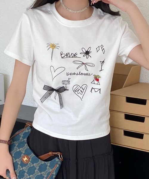 Achic(アシック)の「手描き風プリントTシャツ(Tシャツ/カットソー・レディース・グレー/ブラック/ホワイト/ピンク・M)」の10枚目の写真