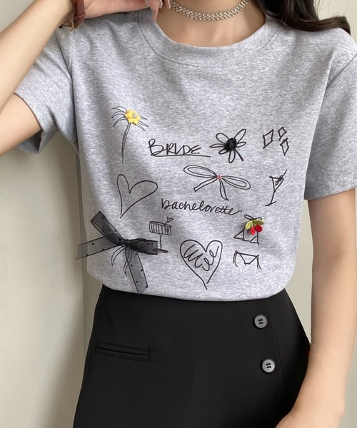Achic(アシック)の「手描き風プリントTシャツ(Tシャツ/カットソー・レディース・グレー/ブラック/ホワイト/ピンク・M)」の16枚目の写真