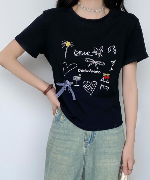 Achic(アシック)の「手描き風プリントTシャツ(Tシャツ/カットソー・レディース・グレー/ブラック/ホワイト/ピンク・M)」の20枚目の写真
