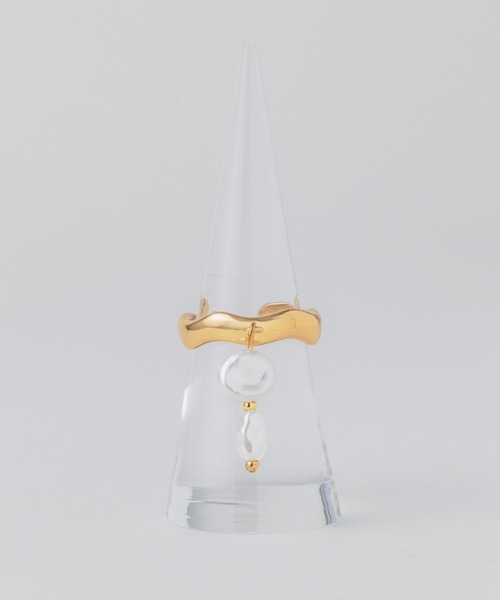 ANU（アヌ）の「swaying wave ring - スウェーイングウェーブリング（リング・レディース・シルバー/ゴールド・11-12/9-10/13-14）」の12枚目の写真