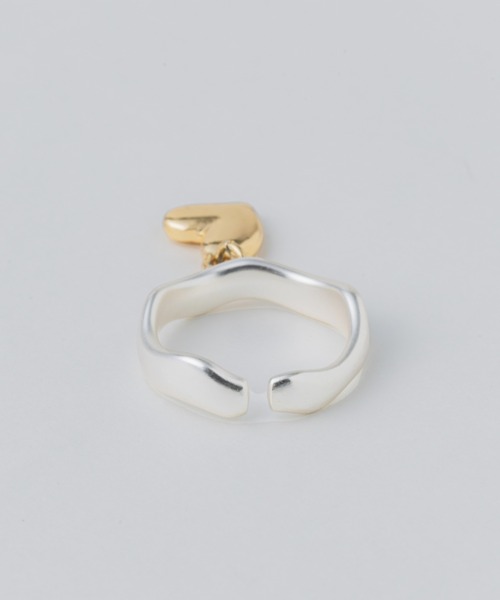 ANU（アヌ）の「swaying wave ring - スウェーイングウェーブリング（リング・レディース・シルバー/ゴールド・11-12/9-10/13-14）」の10枚目の写真