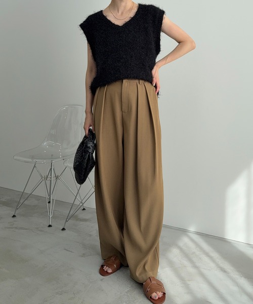 セール】Vネックフェザーニットベスト（ベスト）｜meilmada