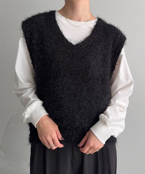 セール】Vネックフェザーニットベスト（ベスト）｜meilmada