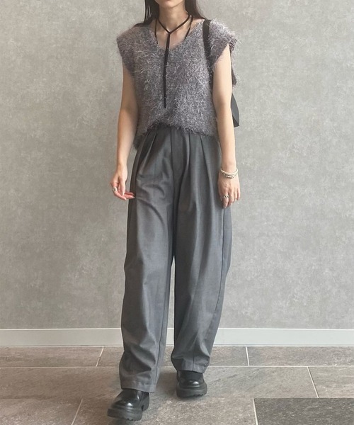 meilmada（メイルマダ）の「Vネックフェザーニットベスト（ベスト・レディース・ベージュ/グレー/ブラック・FREE）」の18枚目の写真