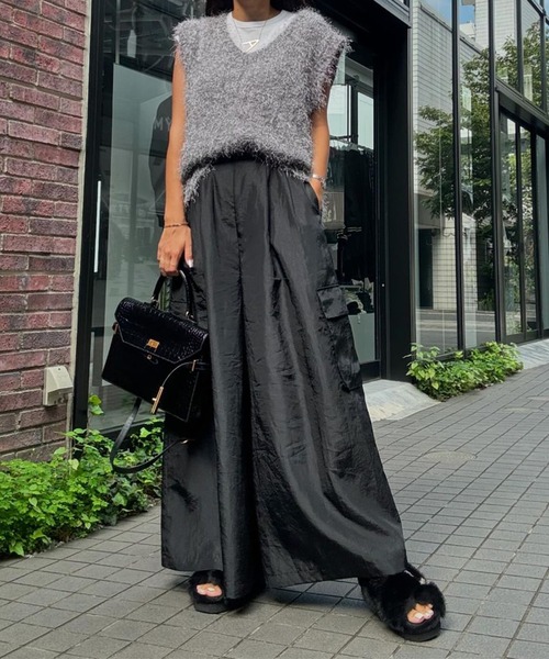 meilmada（メイルマダ）の「Vネックフェザーニットベスト（ベスト・レディース・ベージュ/グレー/ブラック・FREE）」の15枚目の写真