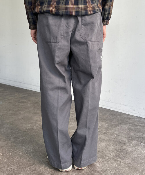 CPCM（シーピーシーエム）の「THRASHERダブルニーパンツ2（その他パンツ・メンズ・グレー/ブルー/ブラック・SMALL/LARGE/MEDIUM）」の17枚目の写真