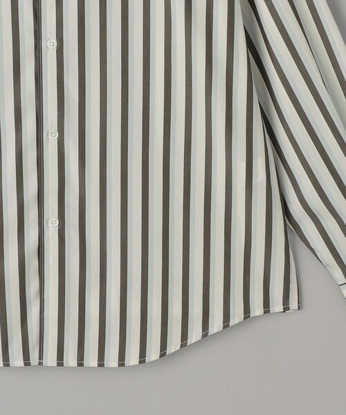 BEAUTY&YOUTH UNITED ARROWS（ビューティーアンドユースユナイテッドアローズ）の「BRWND マルチストライプ レギュラーフォルム シャツ（シャツ/ブラウス・メンズ・モカ/オフホワイト/ナチュラル・S/M/L/XL）」の4枚目の写真