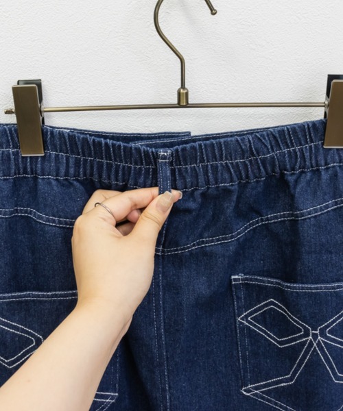 CLETTE（クレット）の「リボンステッチデニムミニスカート（デニムスカート・レディース・ブラック/ネイビー・4L/3L/LL）」の14枚目の写真