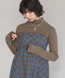 バイカラースリーブハイネックニット