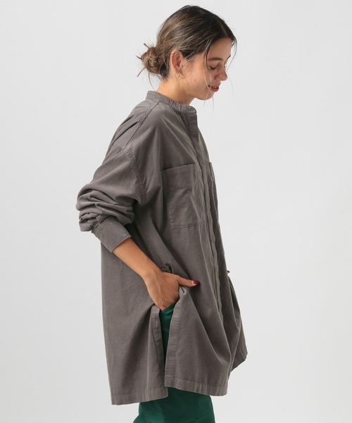 BAYFLOW（ベイフロー）の「[スリット風に開閉可能]コーデュロイシャツチュニック（シャツ/ブラウス・レディース・サンドベージュ/ブラウン/グレー・FREE）」の10枚目の写真