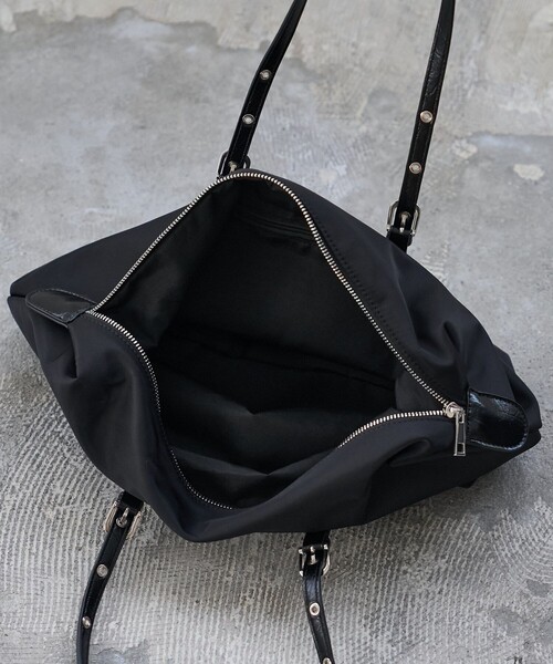 PUBLUX（パブリュクス）の「PUBLUX/パブリュクス 2WAYロングベルトトートバッグ　限定展開（トートバッグ・レディース・ブラック・ONE SIZE）」の2枚目の写真
