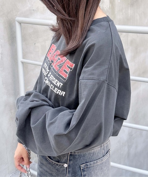 INGNI（イング）の「ピグメントプリントロゴロングTシャツ（Tシャツ/カットソー・レディース・ブラウン系6/ブラック×ブルー/ブラック×レッド・M）」の8枚目の写真