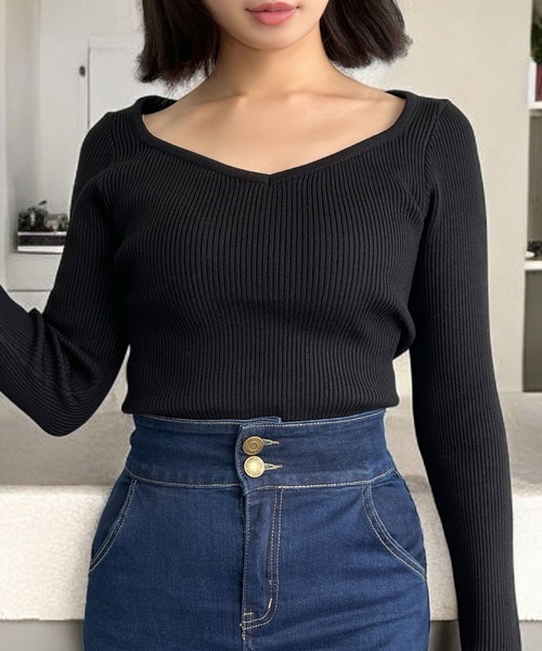 Julia Boutique（ジュリアブティック）の「【毎日ニット】選べるVネック・ハイネック リブニットトップス（ニット/セーター・レディース・ブラック系1/グレー系1/ワイン系1/ネイビー系1/アイボリー系1/イエロー系1/グレー系2/アイボリー系2/ホワイト系1/ホワイト系2/ブラック系2/ワイン系2/ネイビー系2/イエロー系2・ONE）」の4枚目の写真