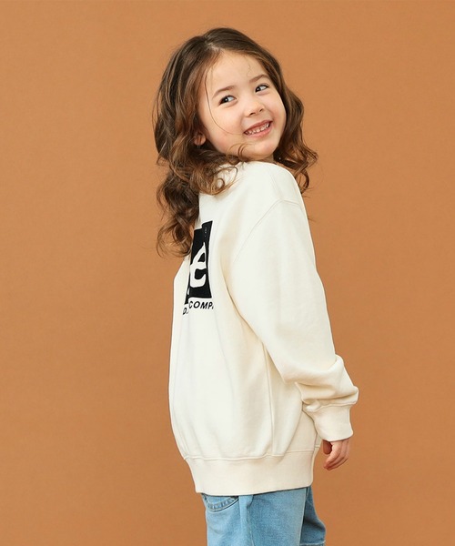 Lee(リー)の「Lee/リー【110-150cm】【親子リンク】キッズ Leeロゴバックプリントスウェット(スウェット・キッズ・ブラック/ホワイト/レッド・120/130/140/150/110)」の7枚目の写真
