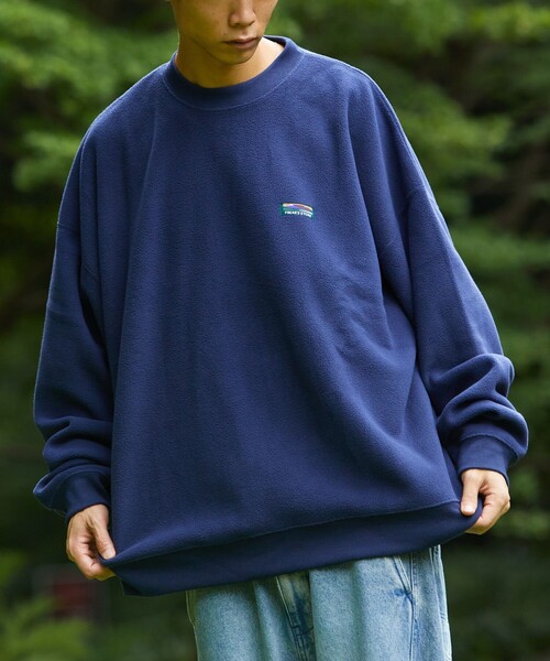 FREAK'S STORE（フリークスストア）の「限定展開 ビッグシルエット クルーネック フリースPO/プルオーバー（Tシャツ/カットソー・メンズ・チャコールグレー/グレー/オリーブ/ブラック/ネイビー/ベージュ・SMALL/MEDIUM/LARGE）」の6枚目の写真