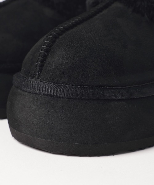 niko and...（ニコアンド）の「オリジナルフェイクファーボアムートンスリッポン（スリッポン・レディース・ブラック/アイボリー/キャメル・MEDIUM/LARGE）」の8枚目の写真