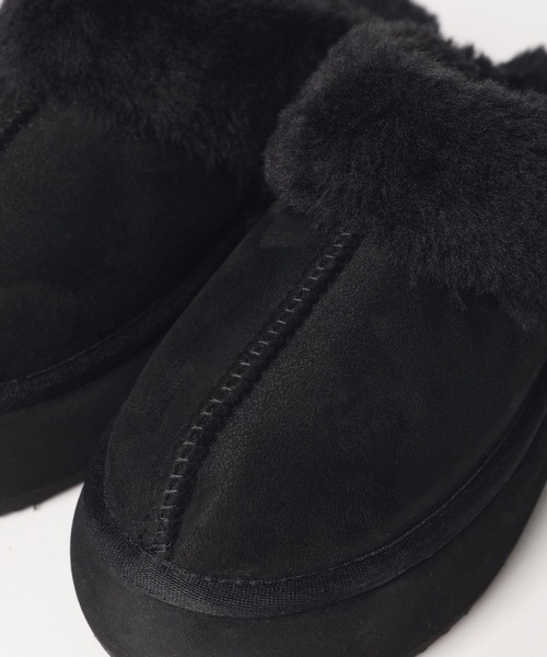 niko and...（ニコアンド）の「オリジナルフェイクファーボアムートンスリッポン（スリッポン・レディース・ブラック/アイボリー/キャメル・MEDIUM/LARGE）」の13枚目の写真