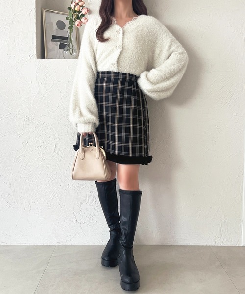 apres jour（アプレジュール）の「【7色展開】ラメシャギーリボンカーディガン【ZOZOTOWN限定アイテム】（カーディガン/ボレロ・レディース・パープル/ホワイト/ピンク/レッド/ブルー/グリーン/イエロー・X-LARGE/フリー）」の13枚目の写真