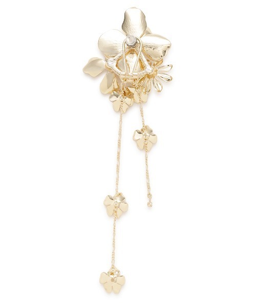 LILY BROWN(リリーブラウン)の「ビッグメタルフラワーピアス(ピアス(両耳用)・レディース・ゴールド/シルバー・FREE)」の4枚目の写真