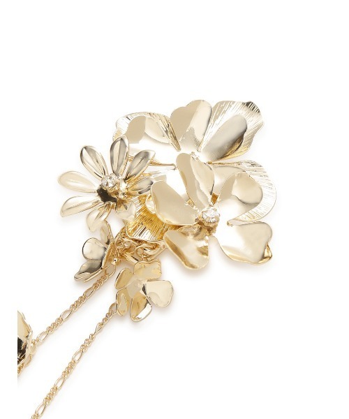 LILY BROWN(リリーブラウン)の「ビッグメタルフラワーピアス(ピアス(両耳用)・レディース・ゴールド/シルバー・FREE)」の5枚目の写真