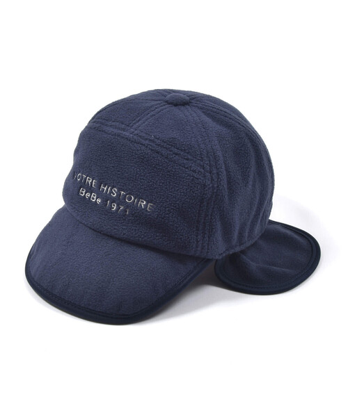 BeBe(ベベ)の「フリースロゴ刺しゅうフライトキャップ(50~54cm)(キャップ・キッズ・ネイビー/グリーン・M/S)」の2枚目の写真