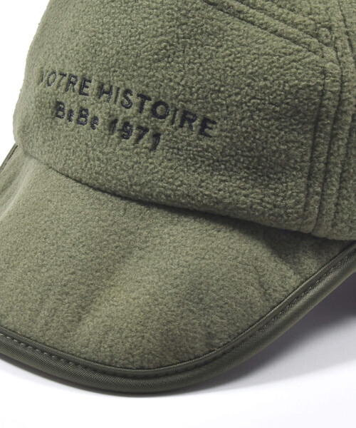 BeBe(ベベ)の「フリースロゴ刺しゅうフライトキャップ(50~54cm)(キャップ・キッズ・ネイビー/グリーン・M/S)」の4枚目の写真