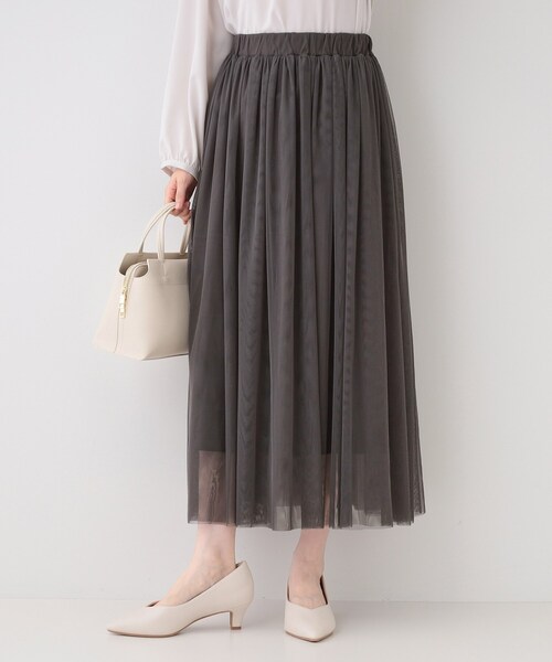 セレモニーからデイリーまで】女性らしさあふれる チュールスカート