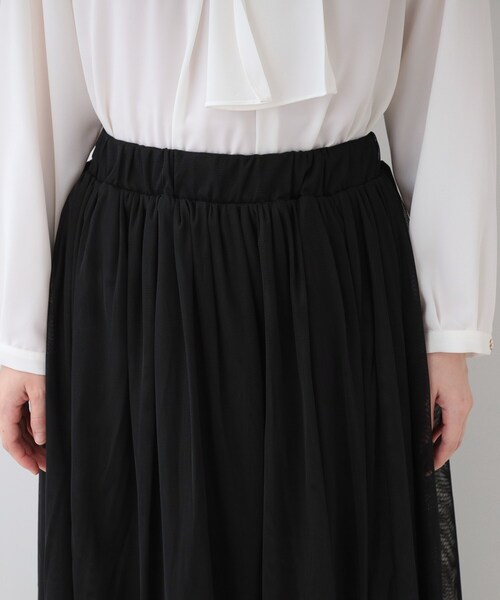 SHOO・LA・RUE（シューラルー）の「【セレモニーからデイリーまで】女性らしさあふれる チュールスカート（スカート・レディース・ブラック/チャコールグレー/ブラウン系・00）」の20枚目の写真