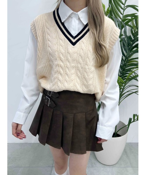 PHILLY（フィリー）の「【2点セット】ラインニットベスト+シャツセット（ベスト・レディース・アイボリー/ブラック・FREE）」の3枚目の写真