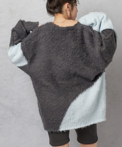 Lull（ルル）の「【Lull / ルル】ブロックカラーオーバーサイズブークレニット（ニット/セーター・レディース・ブラック/ベージュ/チャコール・ONESIZE）」の8枚目の写真