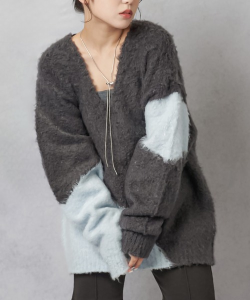 Lull（ルル）の「【Lull / ルル】ブロックカラーオーバーサイズブークレニット（ニット/セーター・レディース・ブラック/ベージュ/チャコール・ONESIZE）」の6枚目の写真