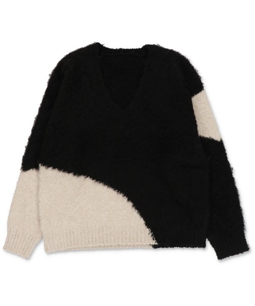 Lull（ルル）の「【Lull / ルル】ブロックカラーオーバーサイズブークレニット（ニット/セーター・レディース・ブラック/ベージュ/チャコール・ONESIZE）」の20枚目の写真