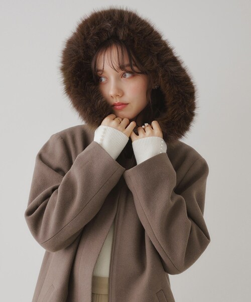 couture brooch（クチュールブローチ）の「◆フードフェイクファーマルチウェイコート（その他アウター・レディース・ナチュラル/ブラウン系・42/40/38/36）」の17枚目の写真