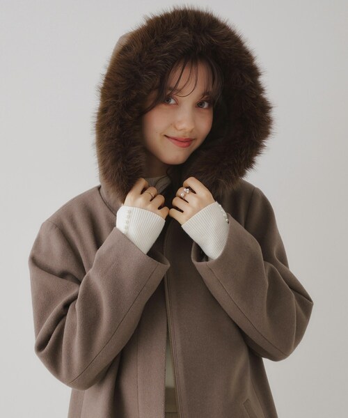 couture brooch（クチュールブローチ）の「◆フードフェイクファーマルチウェイコート（その他アウター・レディース・ナチュラル/ブラウン系・42/40/38/36）」の18枚目の写真