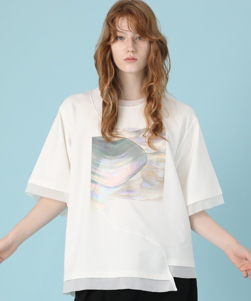AULA AILA（アウラアイラ）の「シェルプリントTシャツ（Tシャツ/カットソー・レディース・ブラック/グレー/ホワイト・0）」の2枚目の写真