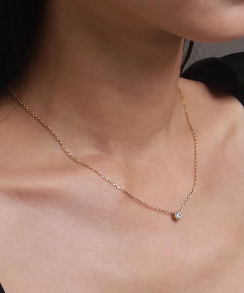 LHME(エルエイチエムイー)の「【WEB限定】”twinkle”1粒ビジューネックレス/ジルコニア/スペシャルパッケージ/サージカルステンレス(金属アレルギー対応)【LHME / エルエイチエムイー】(ネックレス・レディース・ゴールド・40cm)」の12枚目の写真